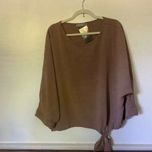 Brown pixi + ivy blouse size medium